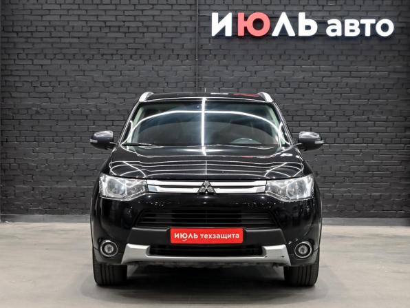 Mitsubishi Outlander III Рестайлинг с пробегом 2014 года, цена 1 455 000 рублей, 121776 км, внедорожник, Автокод Объявления