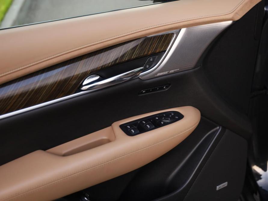 Cadillac XT6 I Санкт-Петербург  - изображение 25