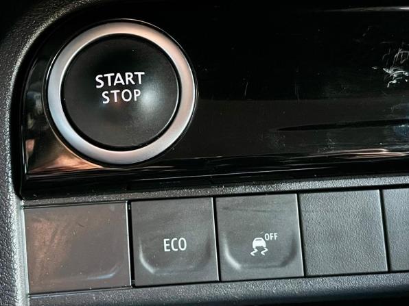 Renault Kaptur I Рестайлинг с пробегом 2021 года, цена 1 680 000 рублей, 57070 км, внедорожник, Автокод Объявления