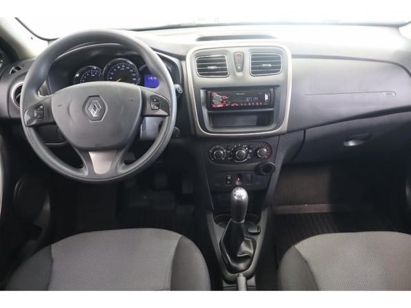 Renault Sandero II с пробегом 2017 года, цена 829 000 рублей, 115158 км, хэтчбек, Автокод Объявления