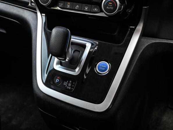 Nissan Serena V (C27) с пробегом 2018 года, цена 1 879 000 рублей, 117935 км, минивэн, Автокод Объявления