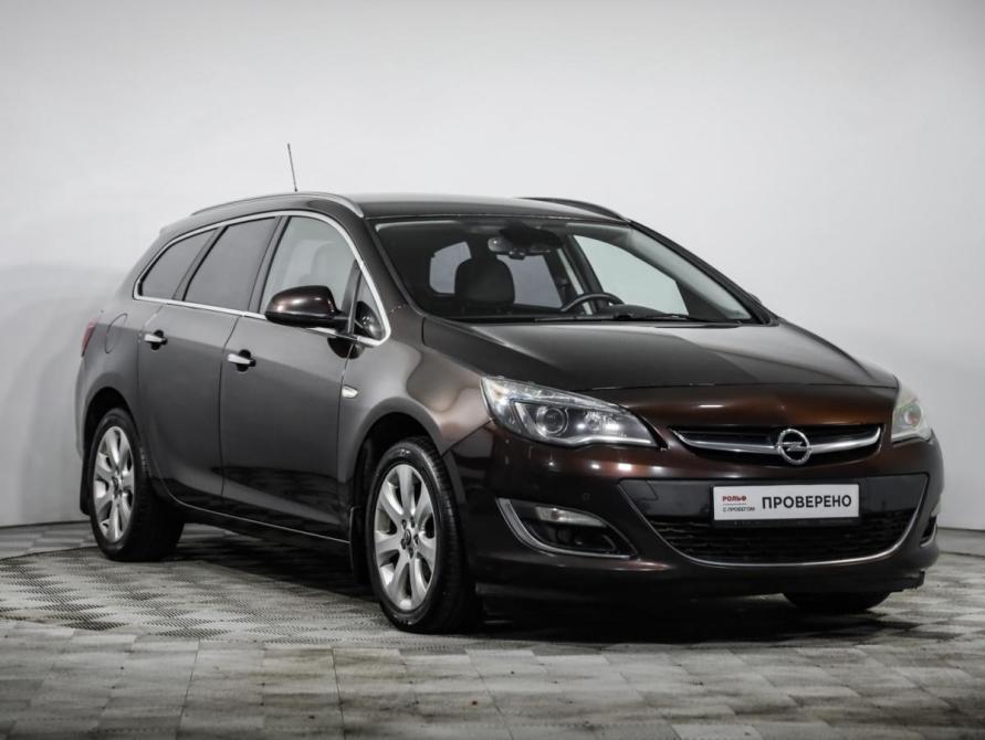 Opel Astra J Рестайлинг Санкт-Петербург  - изображение 3