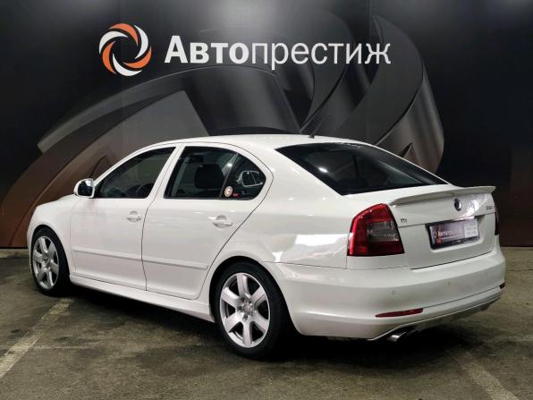 Skoda Octavia II (A5) Рестайлинг с пробегом 2012 года, цена 800 000 рублей, 370719 км, лифтбек, Автокод Объявления