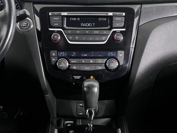 Nissan X-Trail III с пробегом 2015 года, цена 1 700 000 рублей, 160000 км, внедорожник, Автокод Объявления