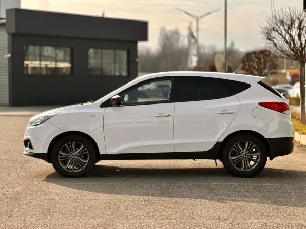 Hyundai ix35 I Рестайлинг с пробегом 2015 года, цена 1 530 000 рублей, 126193 км, внедорожник, Автокод Объявления