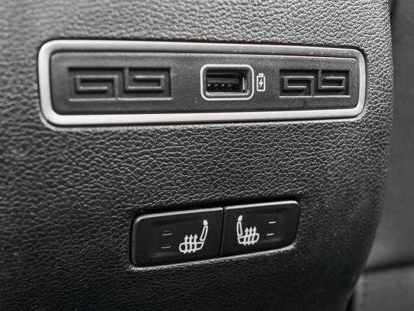 Geely Coolray I с пробегом 2022 года, цена 1 980 000 рублей, 33074 км, внедорожник, Автокод Объявления