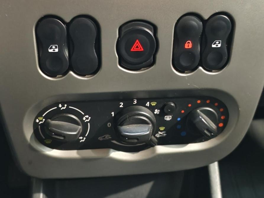 Renault Sandero I Курск  - изображение 12