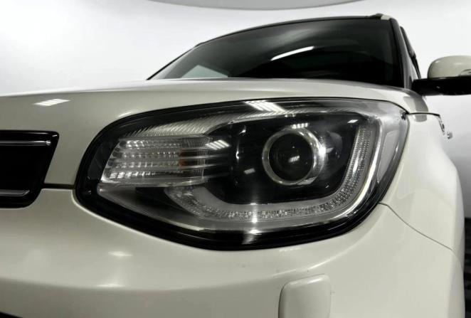 Kia Soul II Рестайлинг с пробегом 2018 года, цена 1 800 000 рублей, 63789 км, хэтчбек, Автокод Объявления