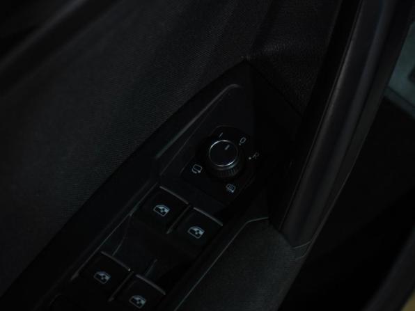 Volkswagen Tiguan II с пробегом 2018 года, цена 2 999 000 рублей, 79972 км, внедорожник, Автокод Объявления