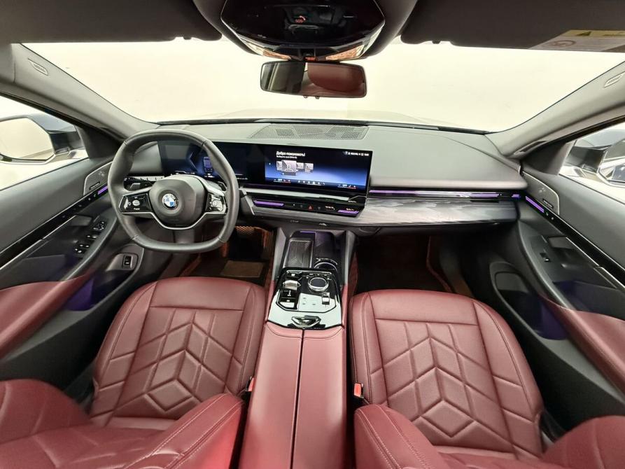 BMW 5 серии VIII (G60/G61/G68) Москва  - изображение 11