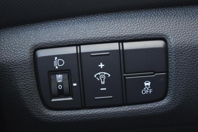 Hyundai Creta I с пробегом 2018 года, цена 1 670 000 рублей, 99518 км, внедорожник, Автокод Объявления