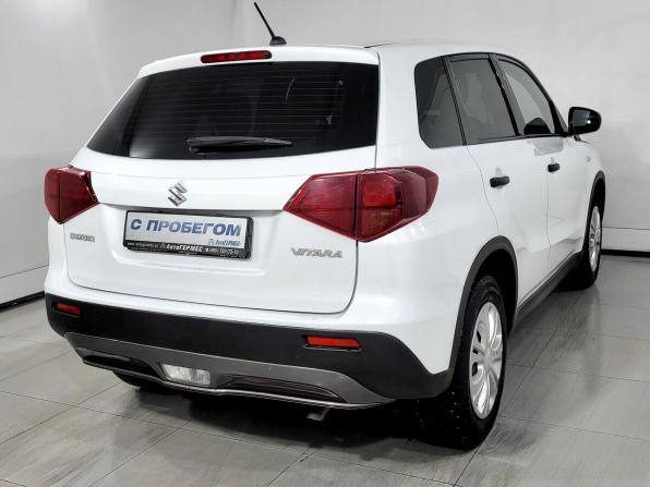 Suzuki Vitara II Рестайлинг с пробегом 2021 года, цена 1 940 000 рублей, 85720 км, внедорожник, Автокод Объявления