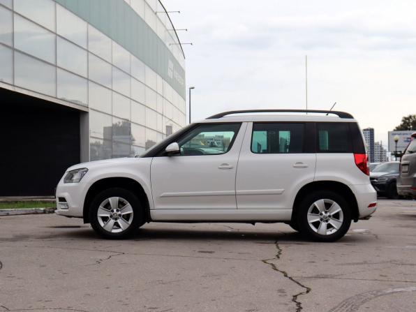 Skoda Yeti I Рестайлинг с пробегом 2014 года, цена 950 000 рублей, 101436 км, внедорожник, Автокод Объявления
