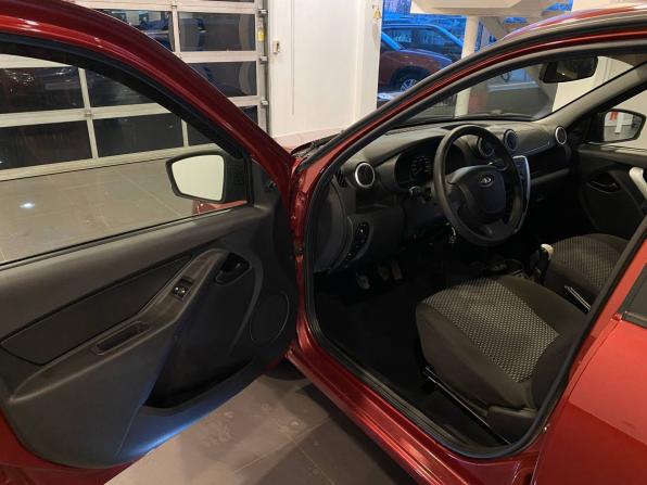Lada (ВАЗ) Granta I с пробегом 2016 года, цена 395 000 рублей, 136116 км, седан, Автокод Объявления