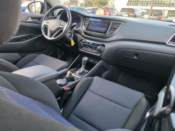 Hyundai Tucson III с пробегом 2016 года, цена 2 035 000 рублей, 128877 км, внедорожник, Автокод Объявления