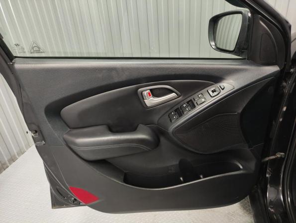 Hyundai ix35 I с пробегом 2012 года, цена 1 250 000 рублей, 146300 км, внедорожник, Автокод Объявления