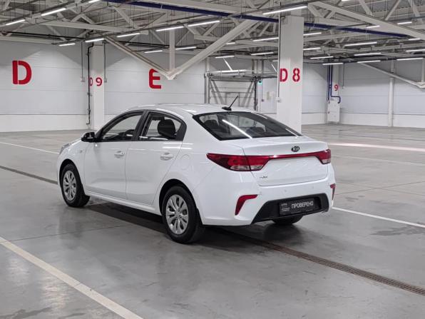 Kia Rio IV с пробегом 2018 года, цена 955 000 рублей, 207024 км, седан, Автокод Объявления