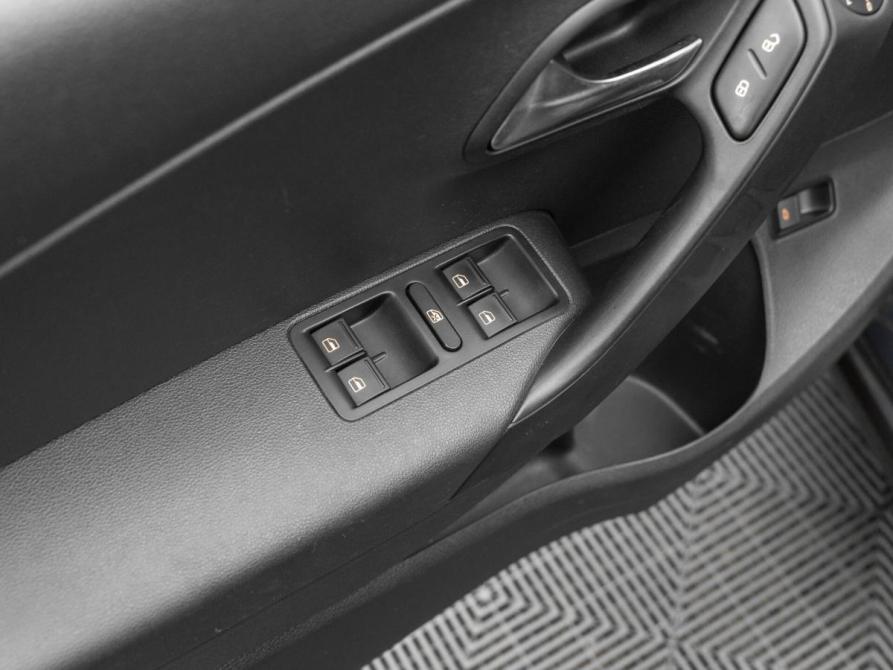 Volkswagen Polo V Рестайлинг Москва  - изображение 12