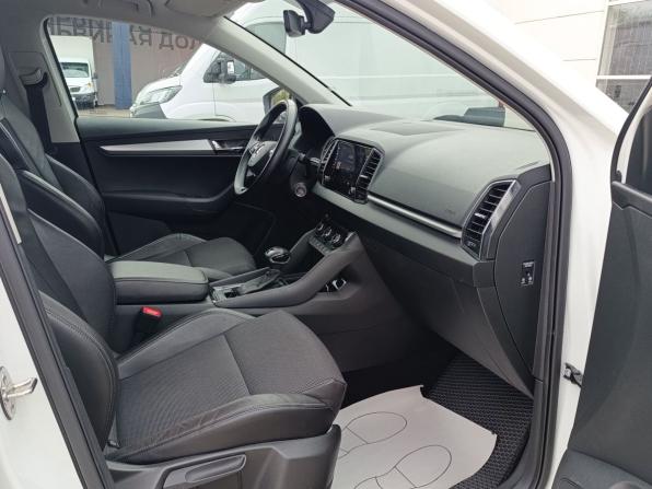 Skoda Karoq I с пробегом 2021 года, цена 2 190 000 рублей, 119165 км, внедорожник, Автокод Объявления