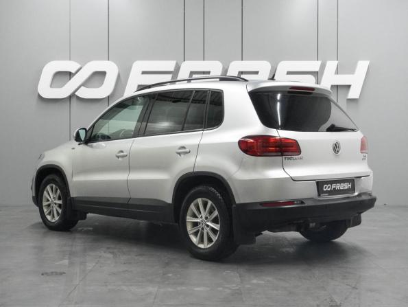 Volkswagen Tiguan I Рестайлинг с пробегом 2016 года, цена 1 284 000 рублей, 187377 км, внедорожник, Автокод Объявления