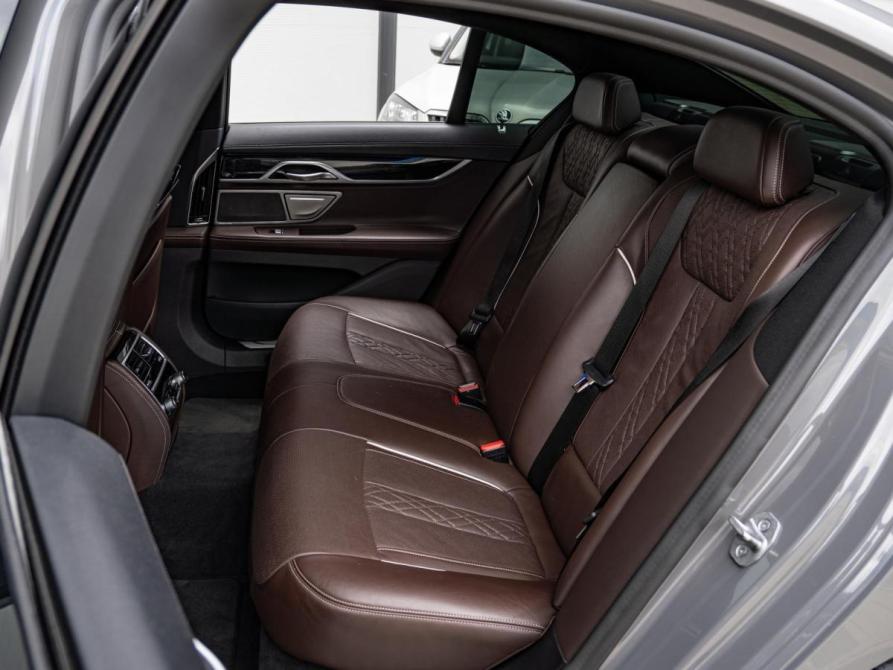 BMW 7 серии VI (G11/G12) Рестайлинг Краснодар  - изображение 9