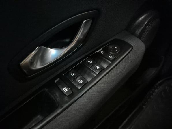 Renault Fluence I с пробегом 2010 года, цена 520 000 рублей, 299691 км, седан, Автокод Объявления