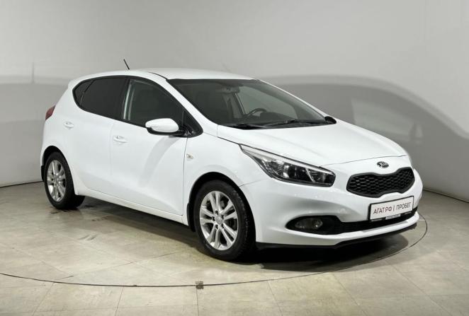 Kia Ceed II с пробегом 2013 года, цена 1 199 000 рублей, 136061 км, хэтчбек, Автокод Объявления