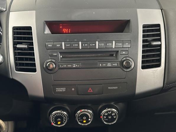 Mitsubishi Outlander II Рестайлинг с пробегом 2011 года, цена 1 130 000 рублей, 181079 км, внедорожник, Автокод Объявления