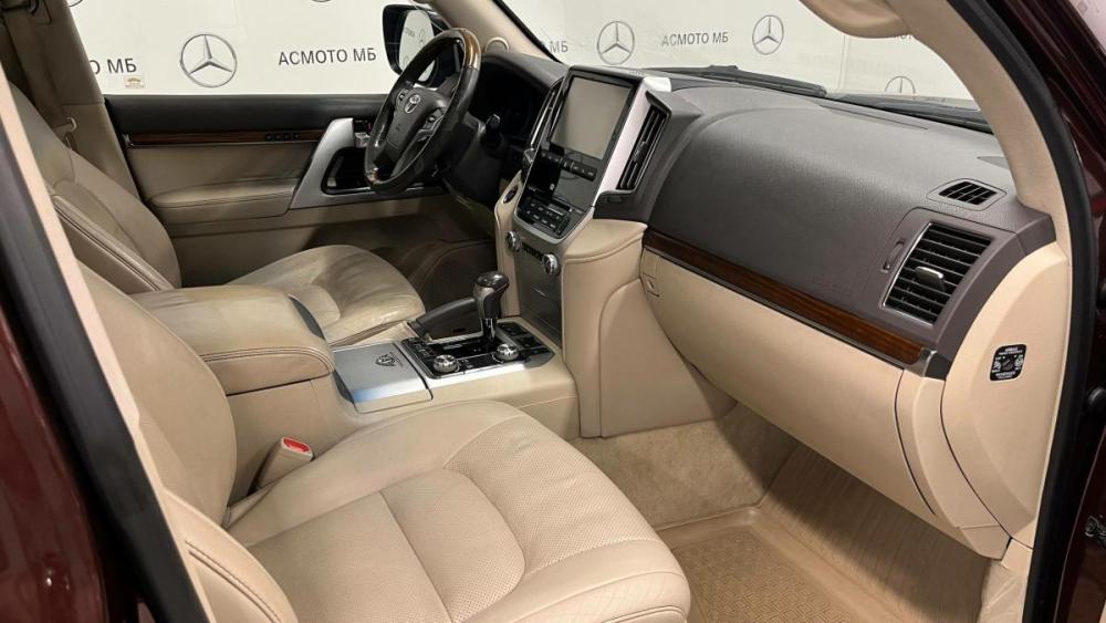 Toyota Land Cruiser 200 Series Рестайлинг 2 Екатеринбург  - изображение 7