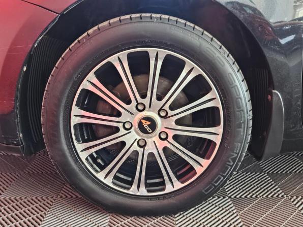 Kia Ceed II с пробегом 2013 года, цена 895 000 рублей, 176727 км, хэтчбек, Автокод Объявления