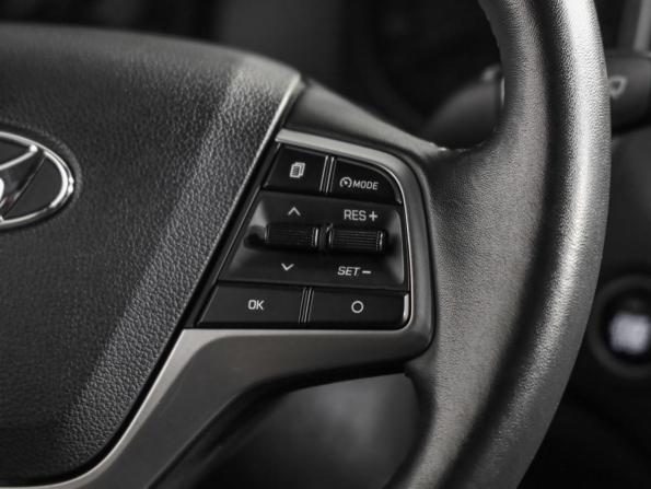 Hyundai Solaris II Рестайлинг с пробегом 2021 года, цена 1 399 000 рублей, 115861 км, седан, Автокод Объявления