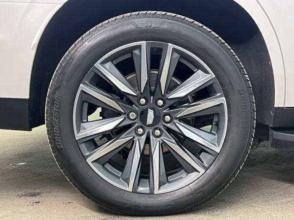 Cadillac Escalade V с пробегом 2023 года, цена 10 500 000 рублей, 44418 км, внедорожник, Автокод Объявления
