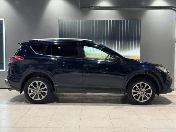Toyota RAV4 IV (XA40) Рестайлинг с пробегом 2018 года, цена 2 899 000 рублей, 103000 км, внедорожник, Автокод Объявления