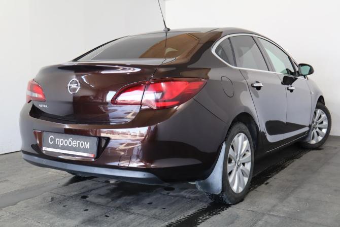 Opel Astra J Рестайлинг с пробегом 2013 года, цена 849 000 рублей, 157000 км, седан, Автокод Объявления