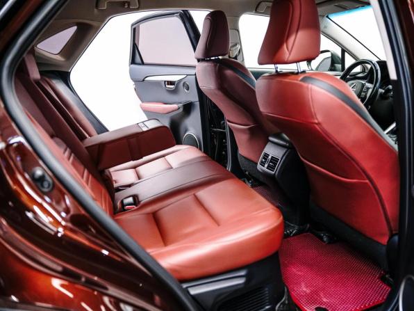 Lexus NX I с пробегом 2017 года, цена 3 300 000 рублей, 84007 км, внедорожник, Автокод Объявления