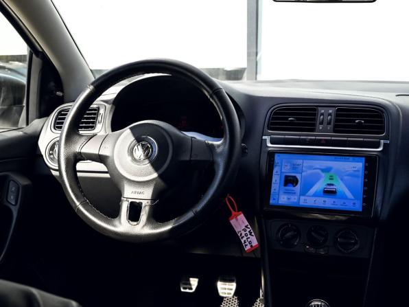 Volkswagen Polo V с пробегом 2013 года, цена 715 000 рублей, 141304 км, седан, Автокод Объявления