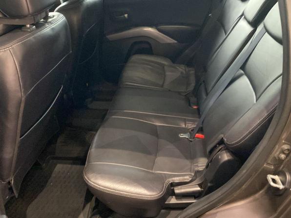 Mitsubishi Outlander II Рестайлинг с пробегом 2011 года, цена 1 575 000 рублей, 114532 км, внедорожник, Автокод Объявления
