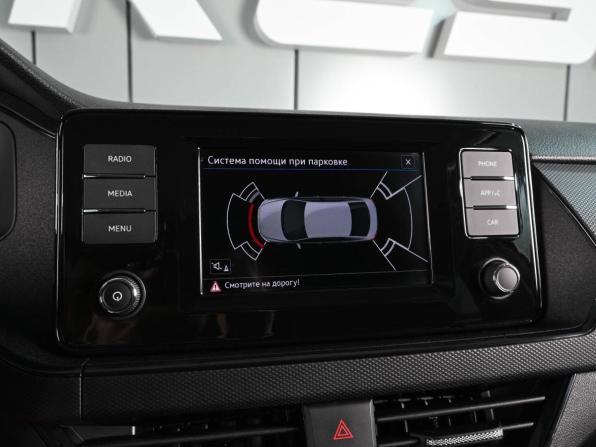 Volkswagen Polo VI с пробегом 2022 года, цена 1 777 000 рублей, 34547 км, лифтбек, Автокод Объявления