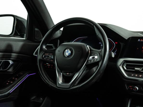BMW 3 серии VII (G2x) с пробегом 2021 года, цена 3 549 700 рублей, 48242 км, седан, Автокод Объявления