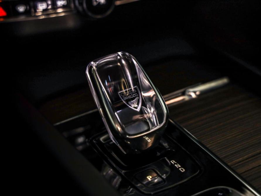 Volvo XC60 II Рестайлинг Санкт-Петербург  - изображение 25