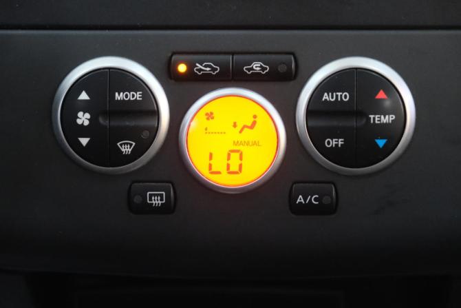 Nissan Tiida I Рестайлинг с пробегом 2011 года, цена 929 000 рублей, 153000 км, хэтчбек, Автокод Объявления