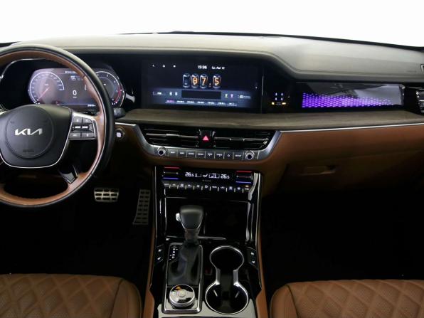Kia Mohave I Рестайлинг 2 с пробегом 2022 года, цена 5 700 000 рублей, 28000 км, внедорожник, Автокод Объявления