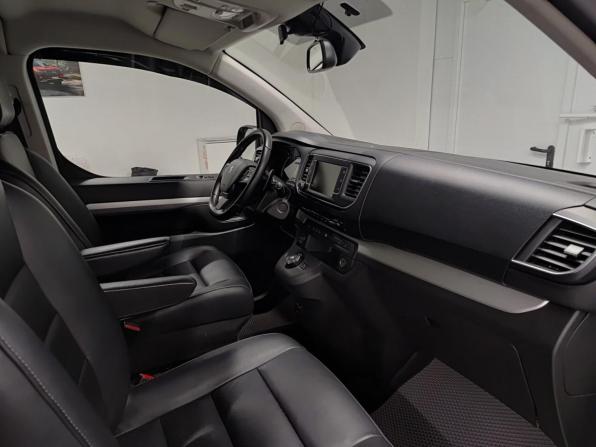 Peugeot Traveller I с пробегом 2021 года, цена 3 650 000 рублей, 90000 км, минивэн, Автокод Объявления