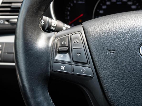 Kia Sorento II Рестайлинг с пробегом 2015 года, цена 1 920 000 рублей, 132503 км, внедорожник, Автокод Объявления