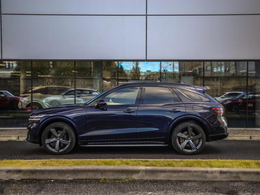 Genesis GV70 I Санкт-Петербург  - изображение 8