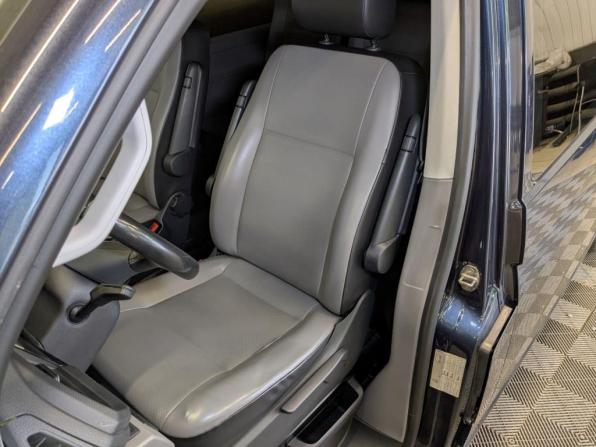 Volkswagen Caravelle T6 Рестайлинг с пробегом 2020 года, цена 3 950 000 рублей, 162597 км, минивэн, Автокод Объявления