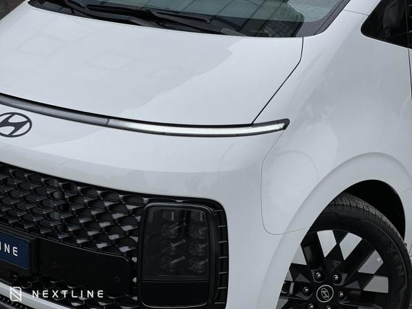 Новый Hyundai Staria I 2025 года, цена 9 990 000 рублей, минивэн, Автокод Объявления
