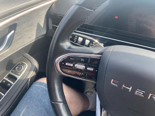 Omoda C5 I с пробегом 2022 года, цена 1 720 000 рублей, 44738 км, внедорожник, Автокод Объявления