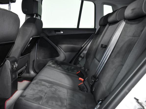 Volkswagen Tiguan I Рестайлинг с пробегом 2016 года, цена 1 401 000 рублей, 137346 км, внедорожник, Автокод Объявления