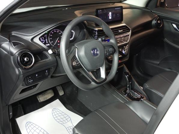 Changan Alsvin с пробегом 2023 года, цена 1 240 000 рублей, 9842 км, седан, Автокод Объявления